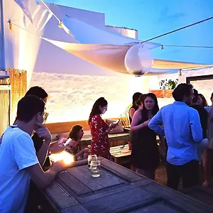 Columbus Rooftop Albergue